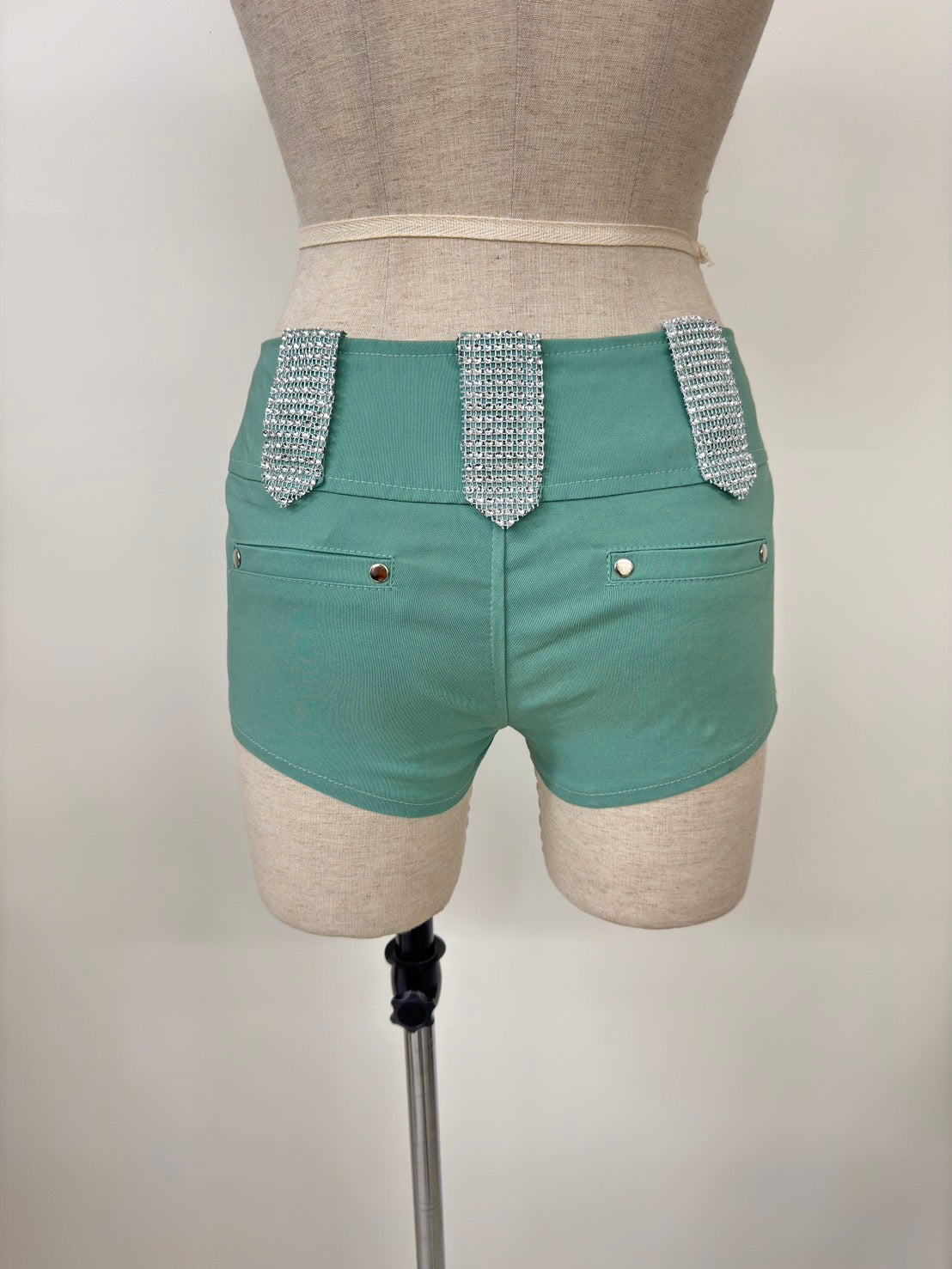 RHINESTONE EMBELLISHED MINI SHORTS_D6756