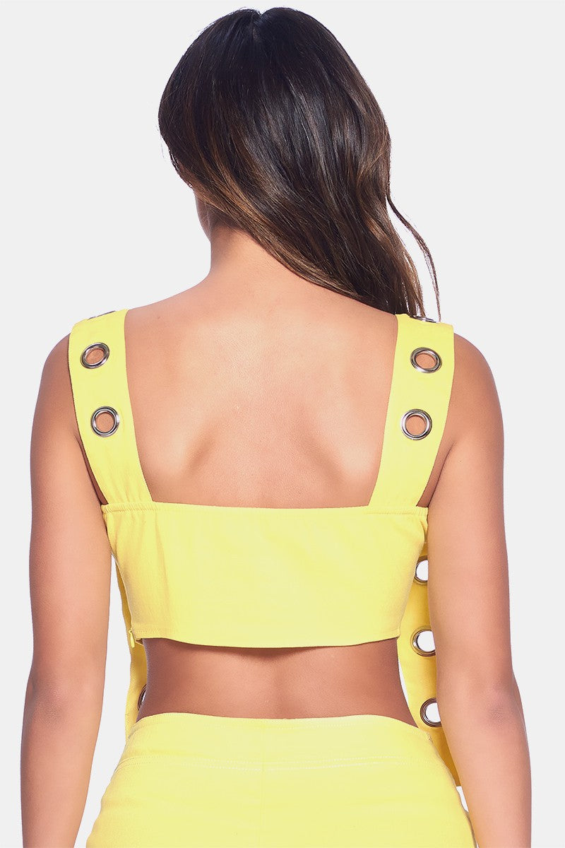 RING HOLES DETAIL CHEST ZIPPER OPEN BACK CROP TOP