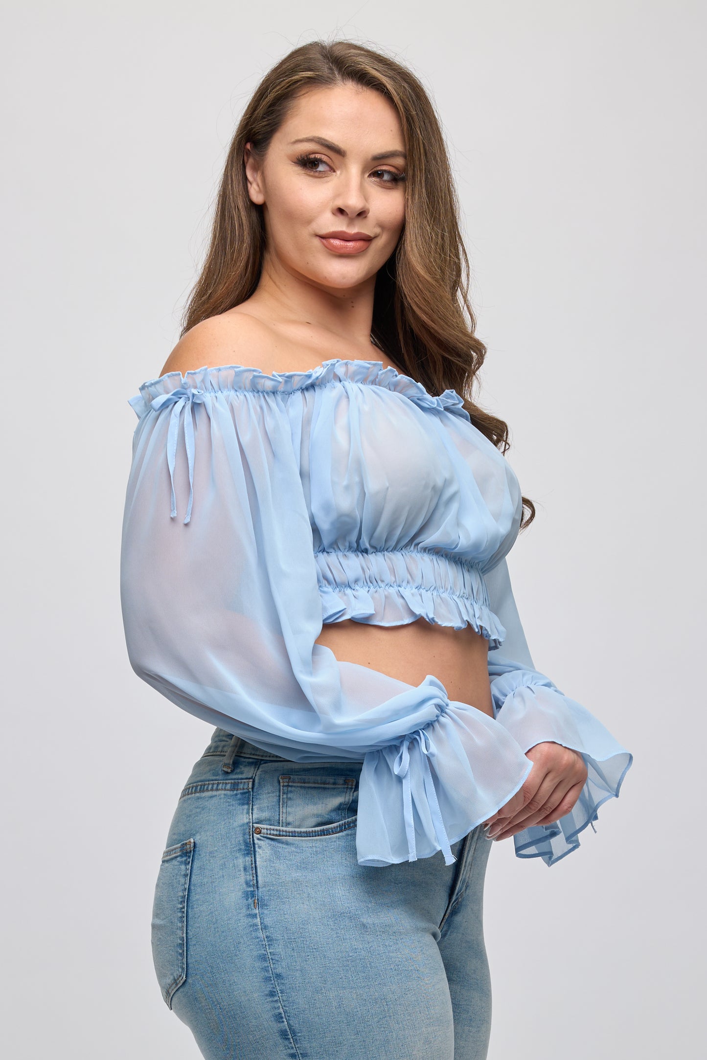 OFF SHOULDER RUFFLE TRIM KNOT SLEEVE CROP TOP PLUS