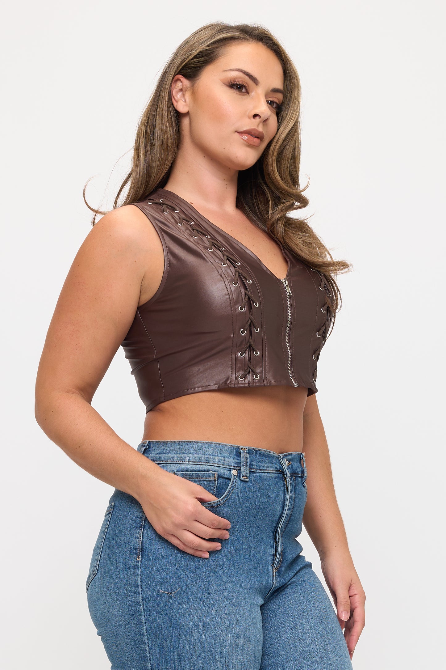 LACE-UP DETAIL SLEEVELESS CROP TOP-PLUS