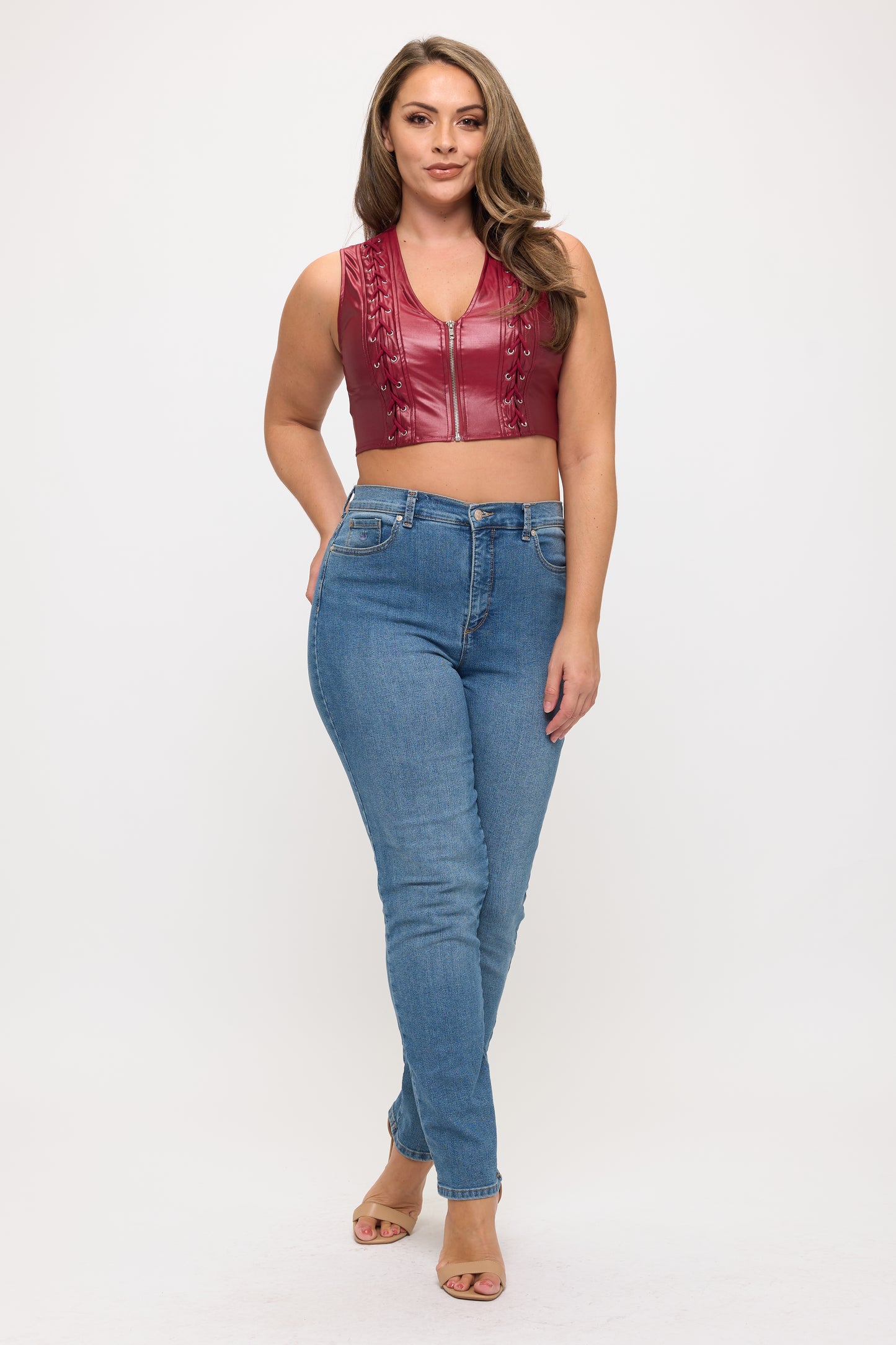 LACE-UP DETAIL SLEEVELESS CROP TOP-PLUS