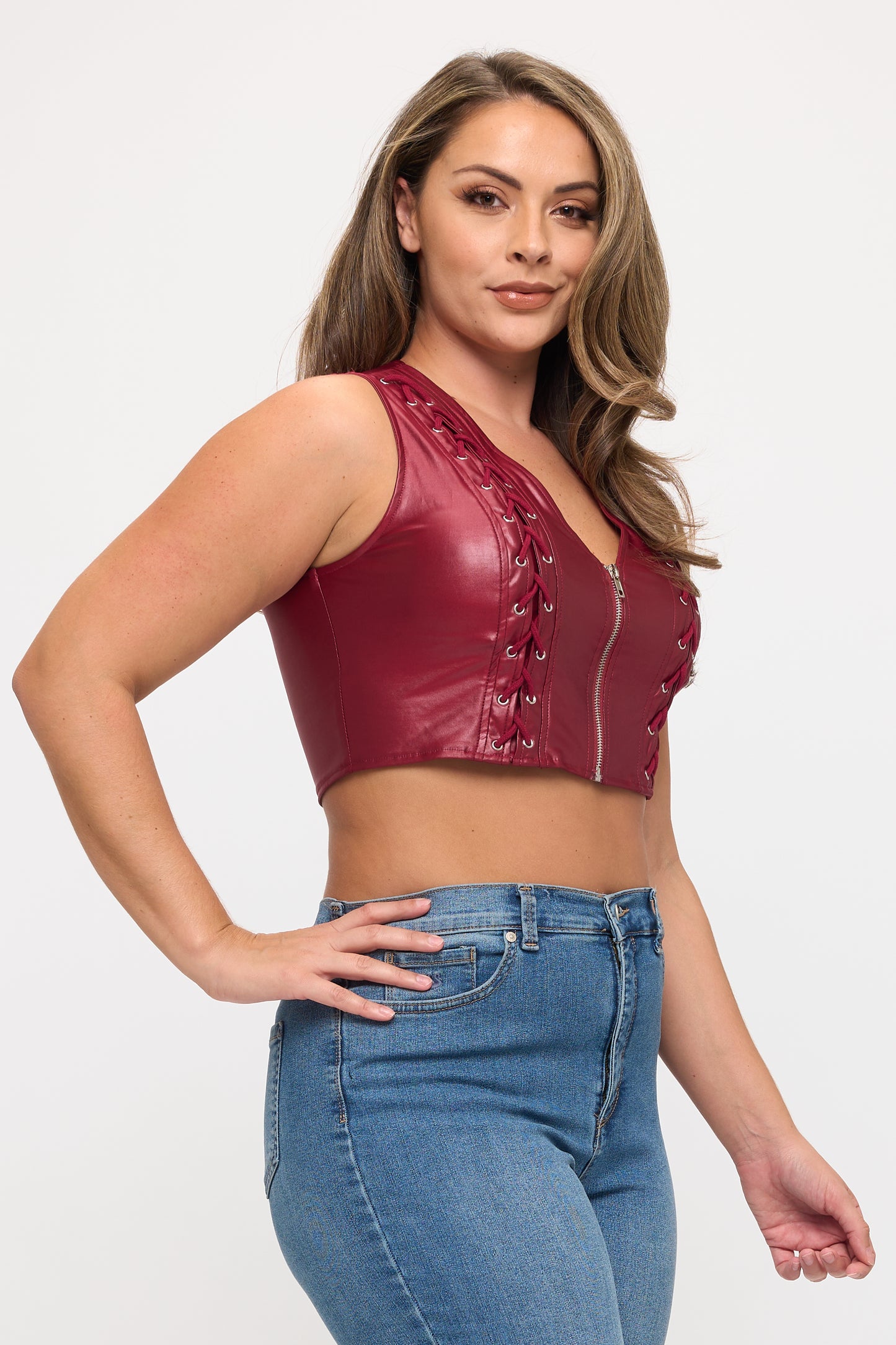 LACE-UP DETAIL SLEEVELESS CROP TOP-PLUS