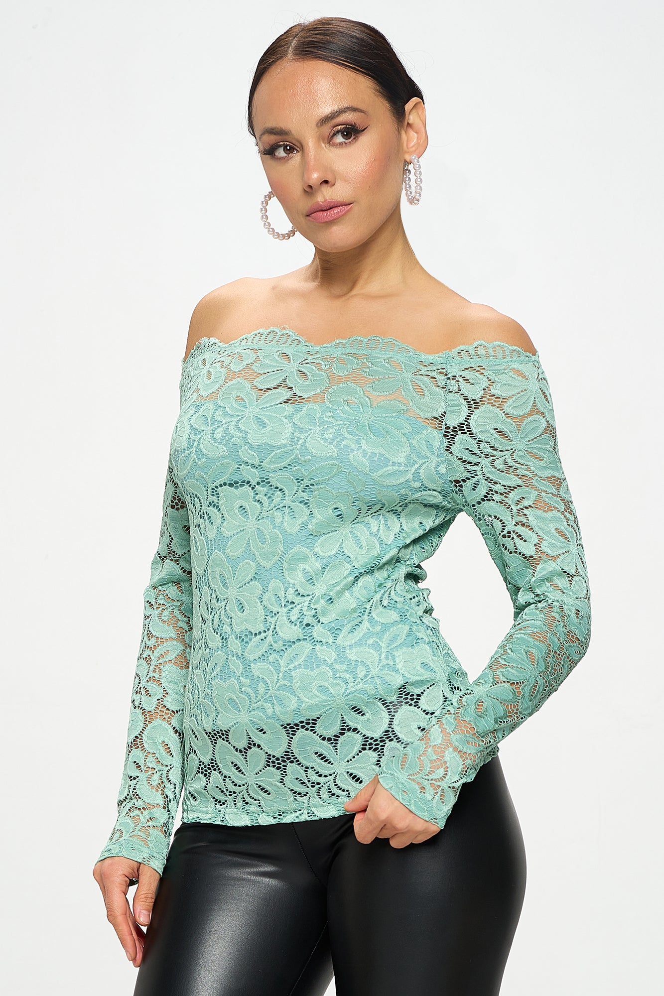 OFF SHOULDER LACE LONG SLEEVE TOP
