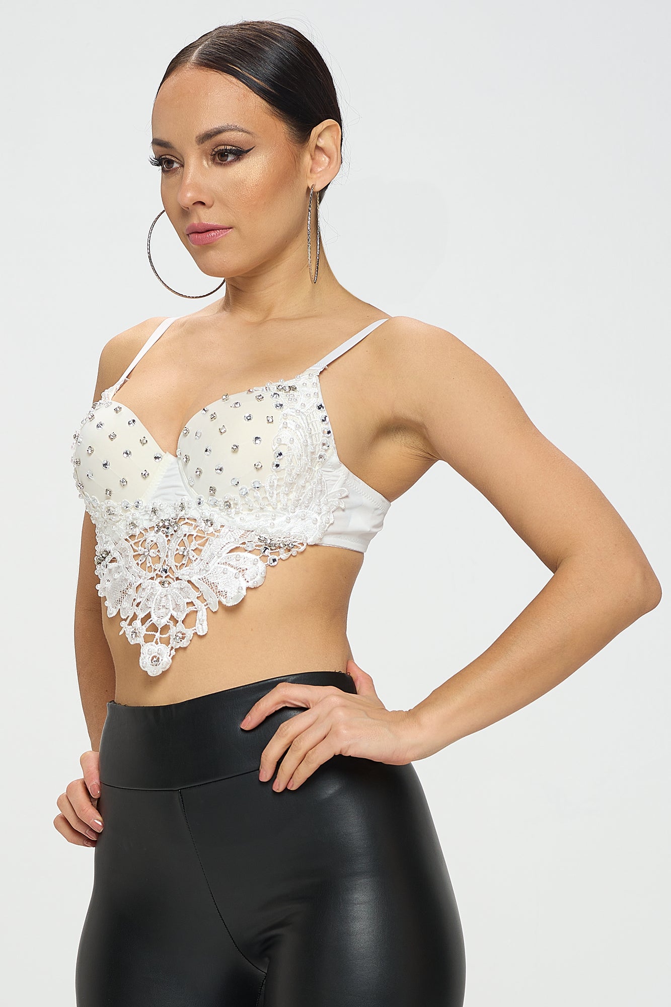RHINESTONE & PEARL EMBELLISHED LACE TRIM BRA_D6753