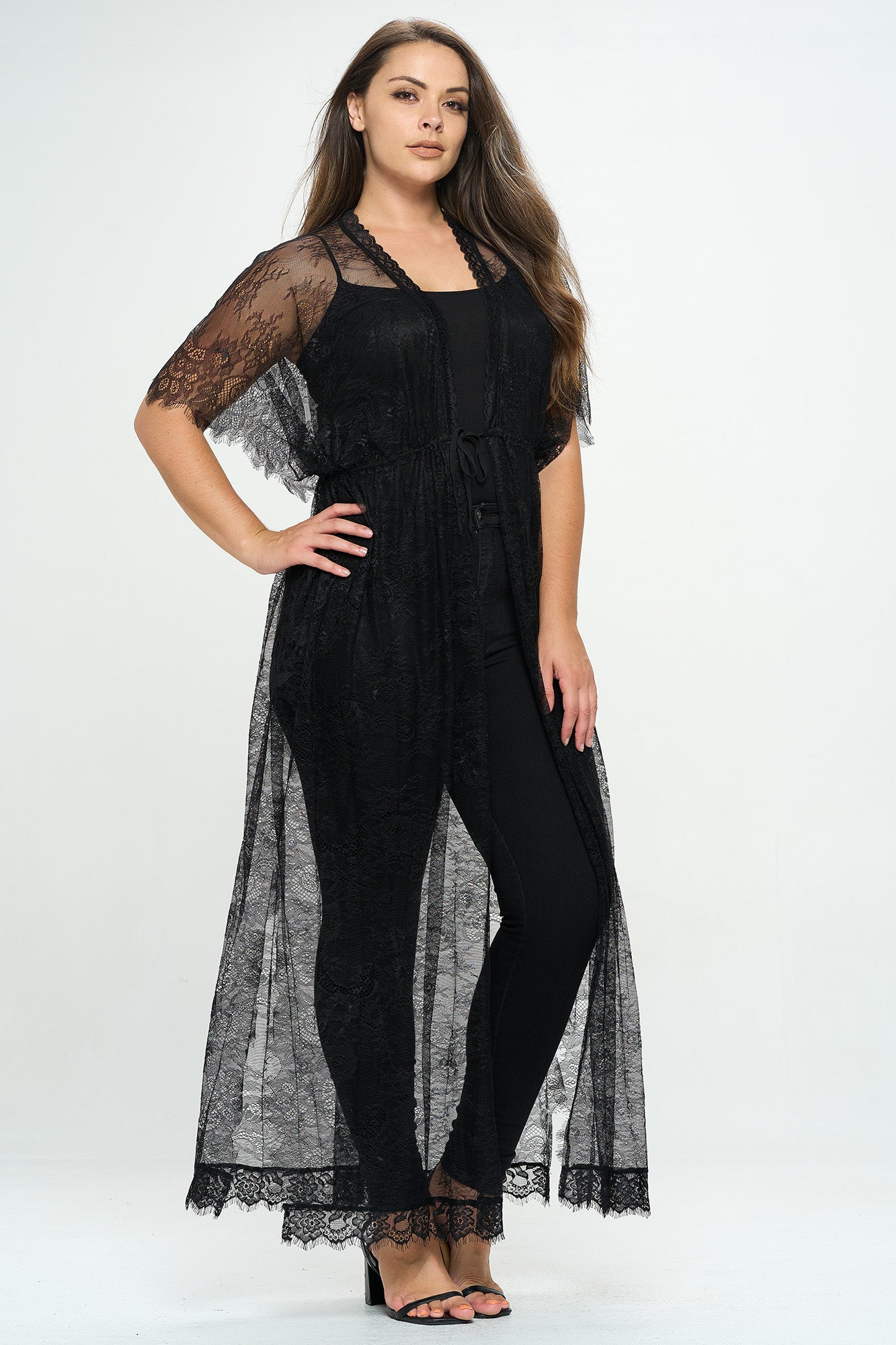 SHEER DRAWSTRING LACE PLUS KIMONO GOWN