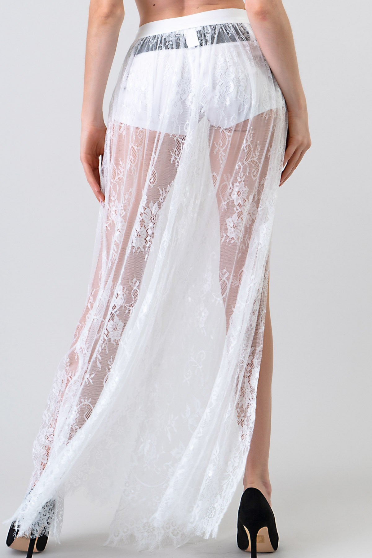 EDEN LACE SKIRT