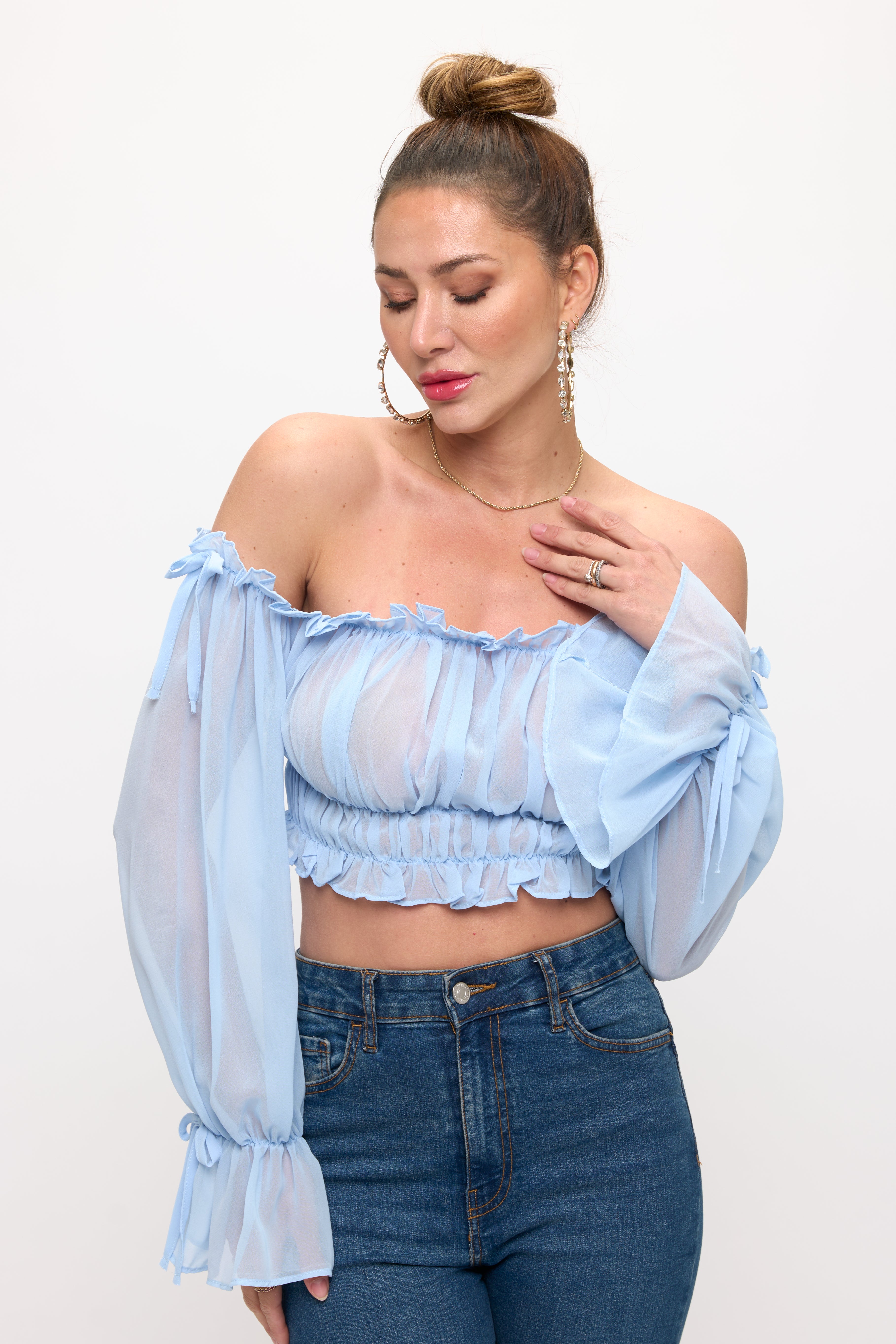 OFF SHOULDER RUFFLE TRIM KNOT SLEEVE CROP TOP – OhYes Fashion