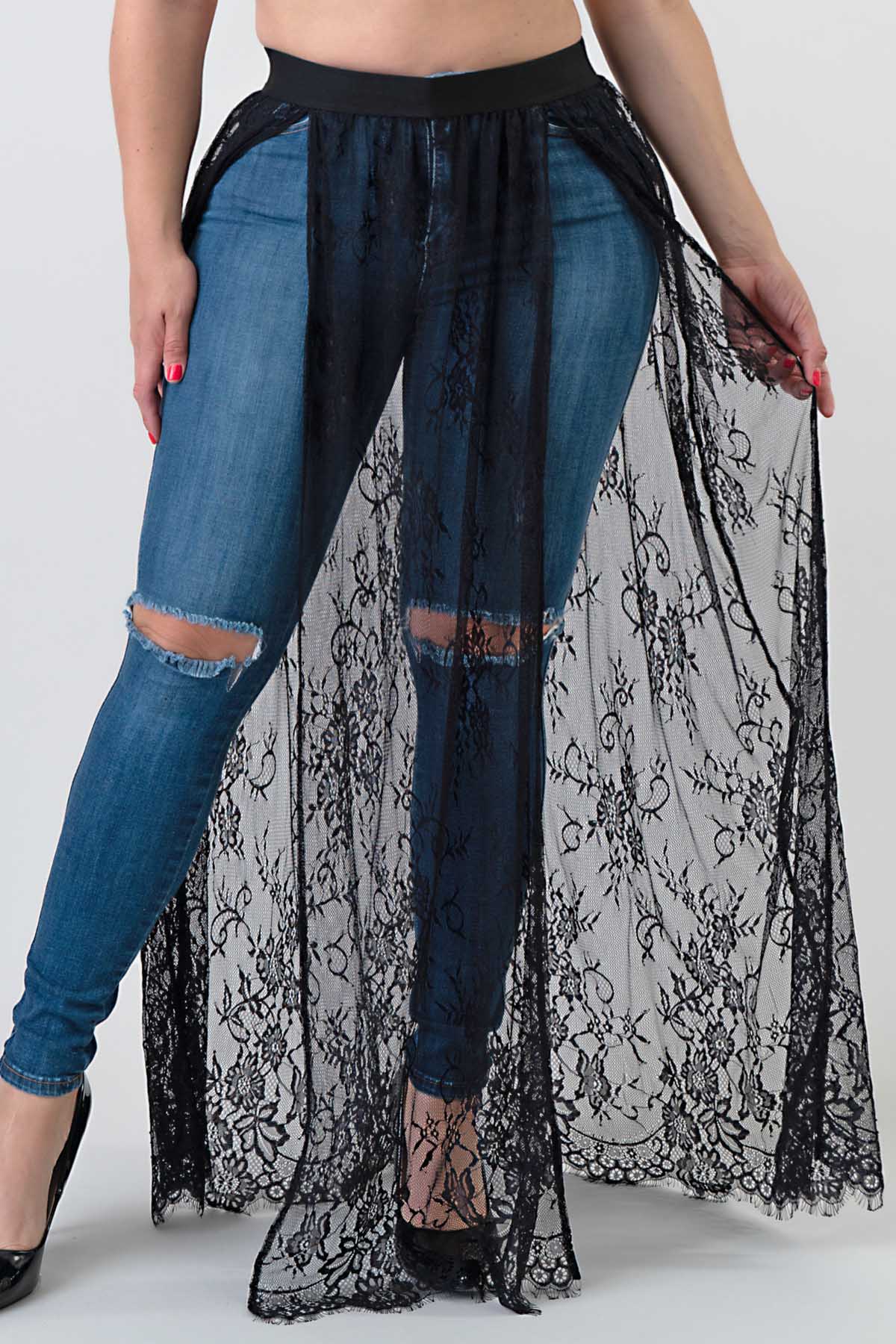 EDEN LACE PLUS SKIRT