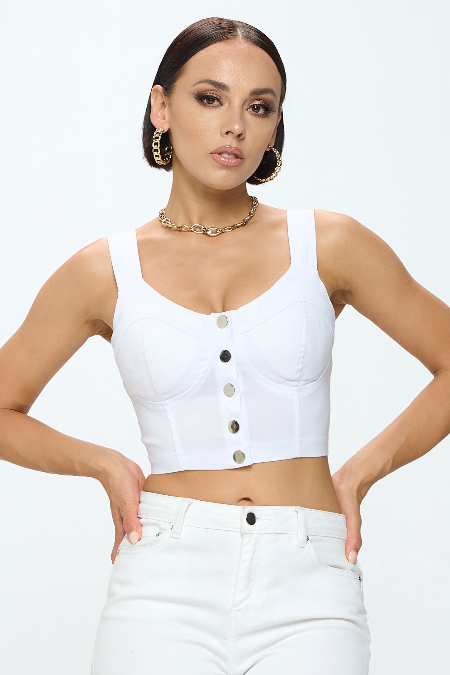 FRONT BUTTON CLOSURE CROP TANK TOP