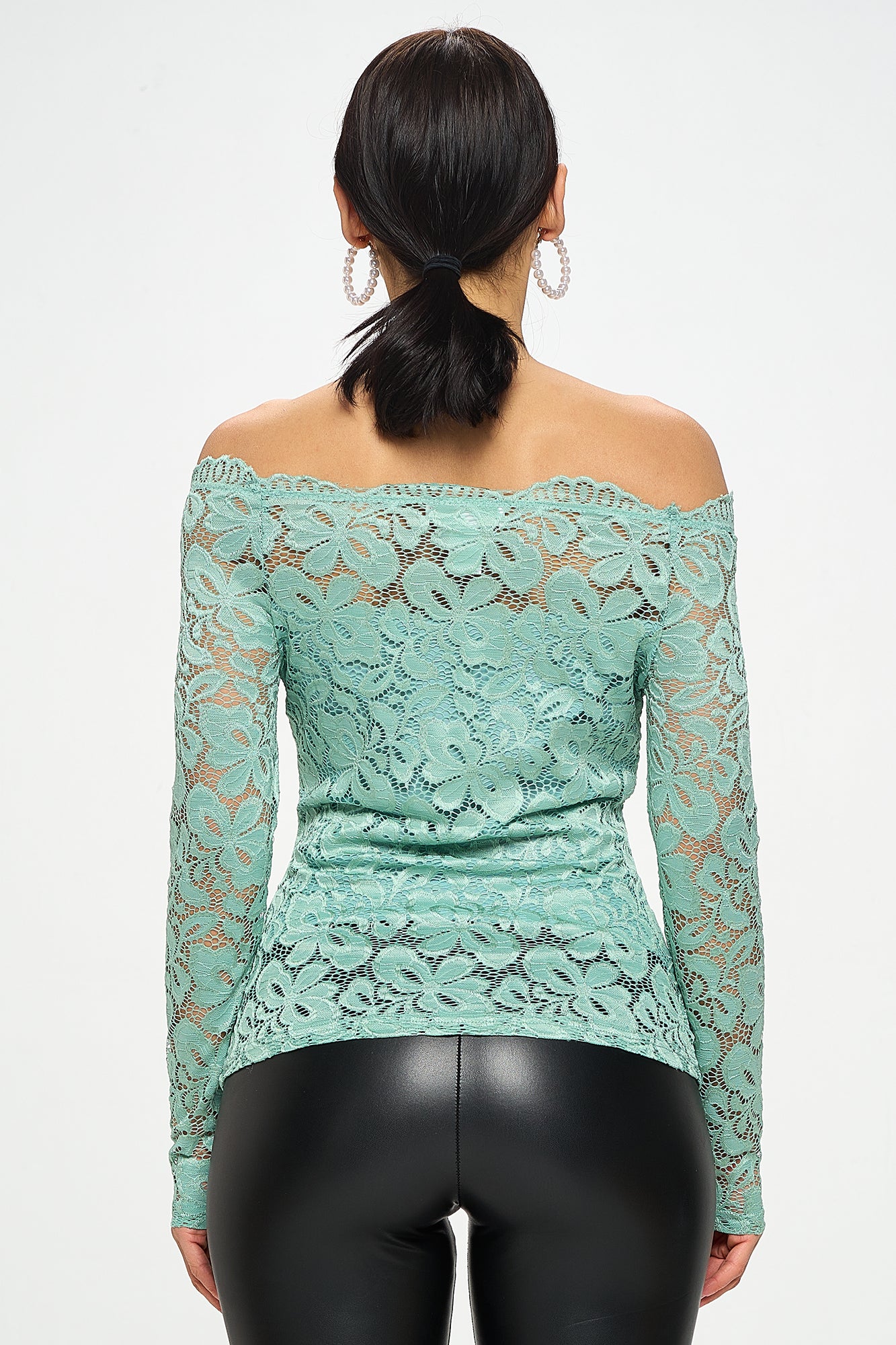 OFF SHOULDER LACE LONG SLEEVE TOP