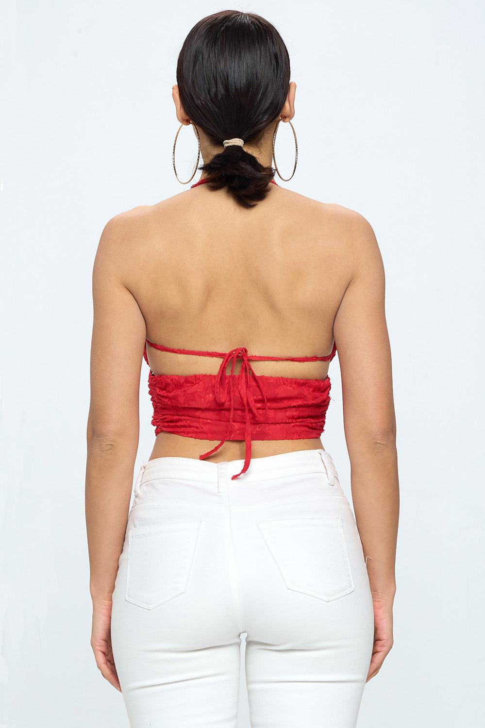 CROSSOVER CHAIN HALTER BACKLESS CROP TOP